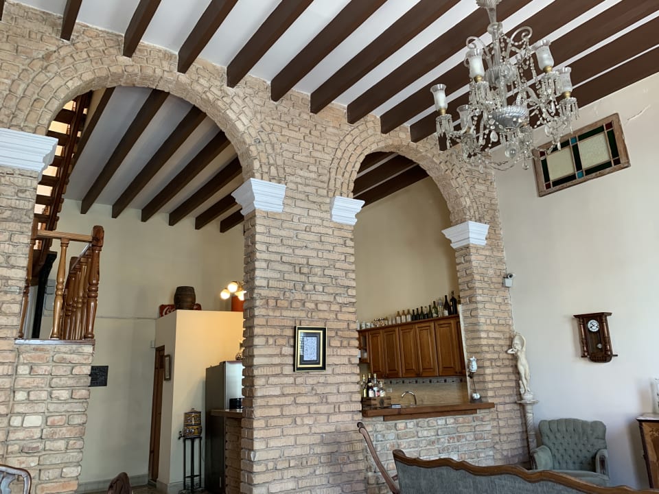 Gastro Casa Colonial, 5 min walking old havana.