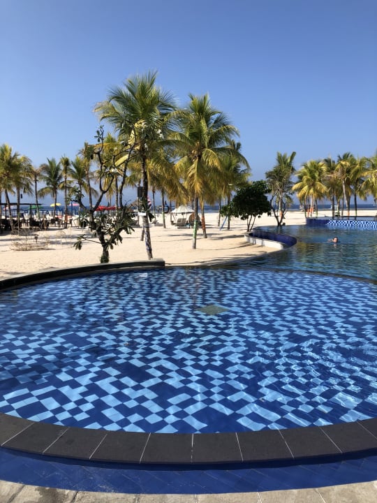 Pool Mahagiri Resort Nusa Lembongan