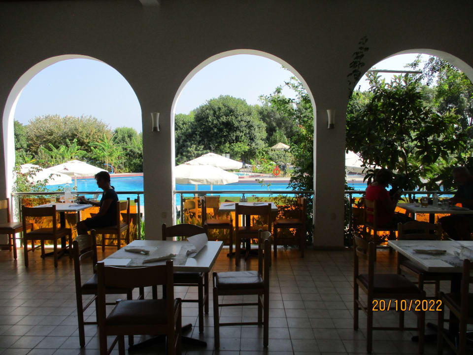Gastro Irene Palace Beach Resort Club alltoura