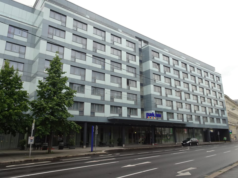 Außenansicht Park Inn by Radisson Linz