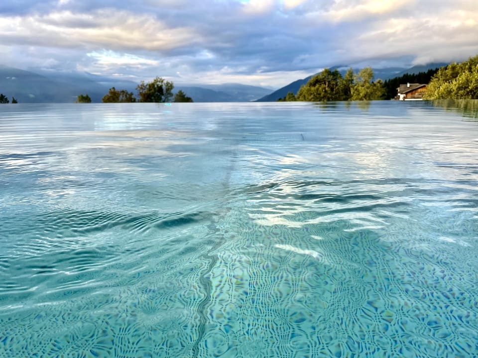 Pool Hotel Milla Montis