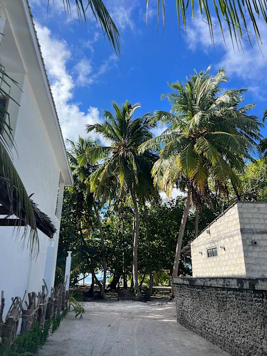 Außenansicht Dive and Sleep - All Inclusive Diving Guesthouse - 3 Dives per day