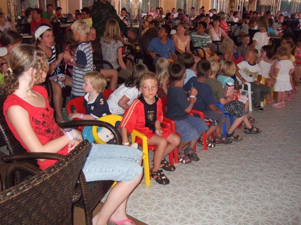 Warten auf die Show Hotel Mariant Park