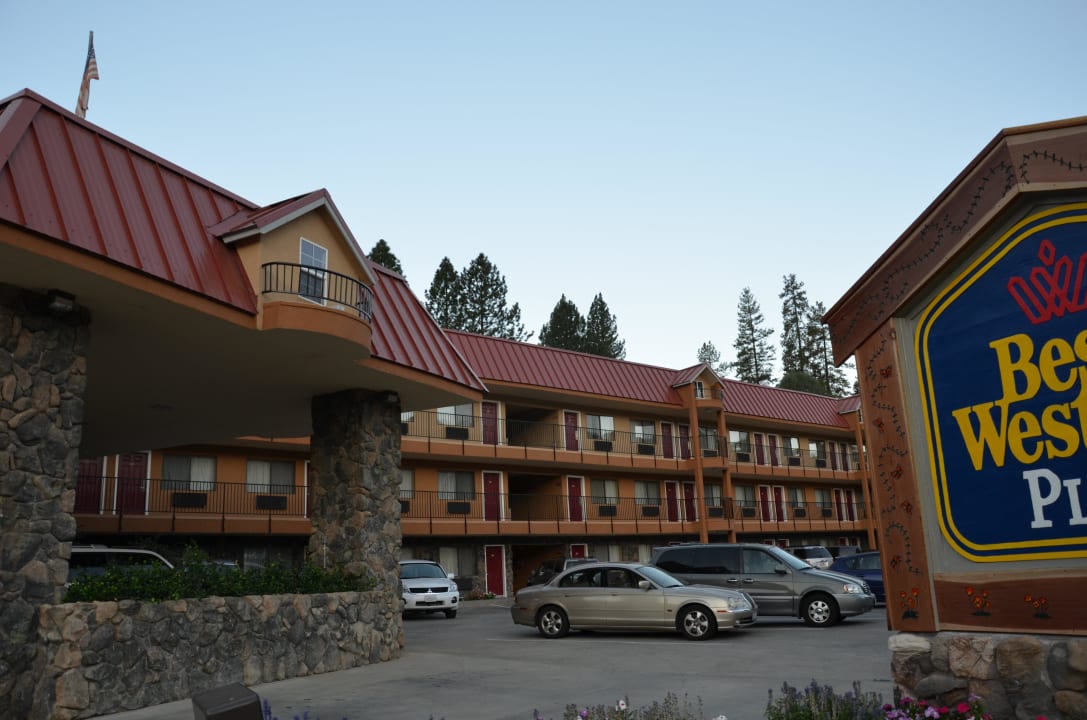 Überischt Best Western Plus Yosemite Way Station Motel