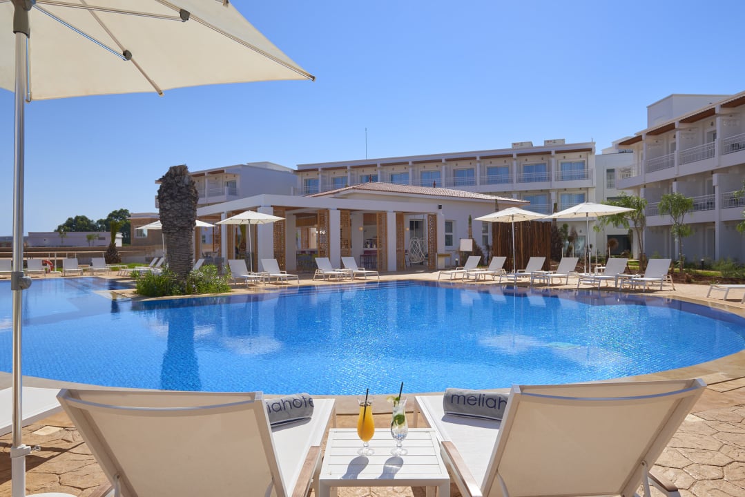 Pool Radisson Blu Resort, Saidia Beach