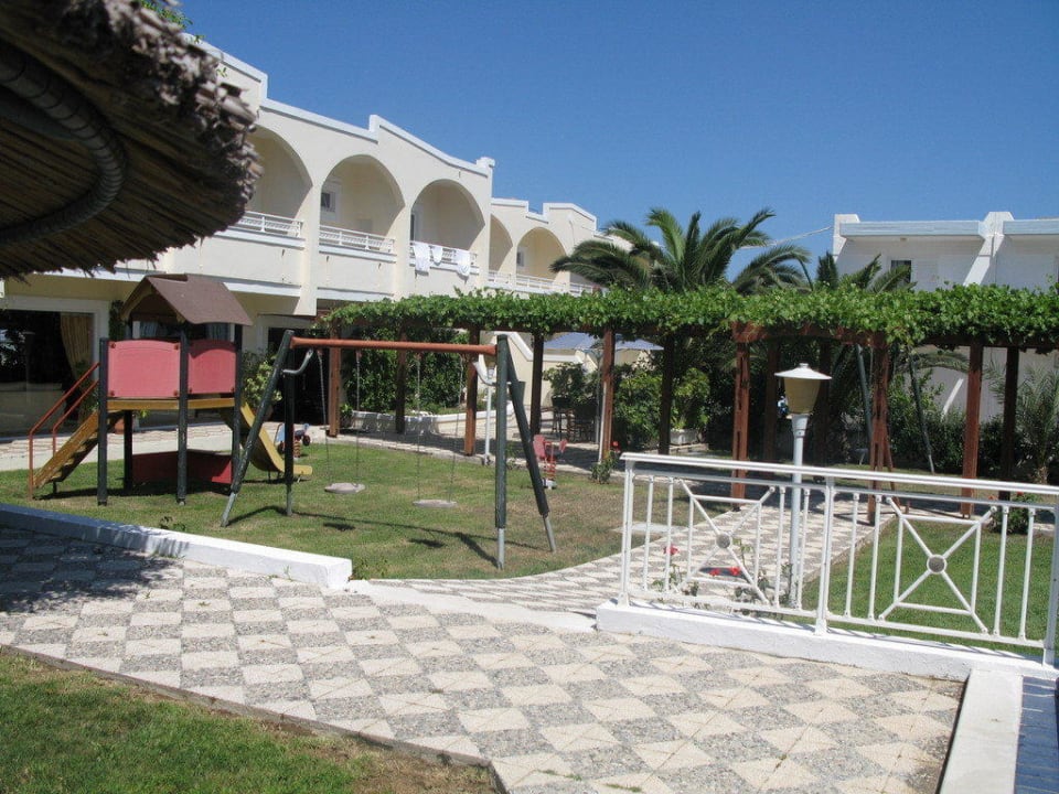 Kleiner Kinderspielplatz des Hotels ananea Kos