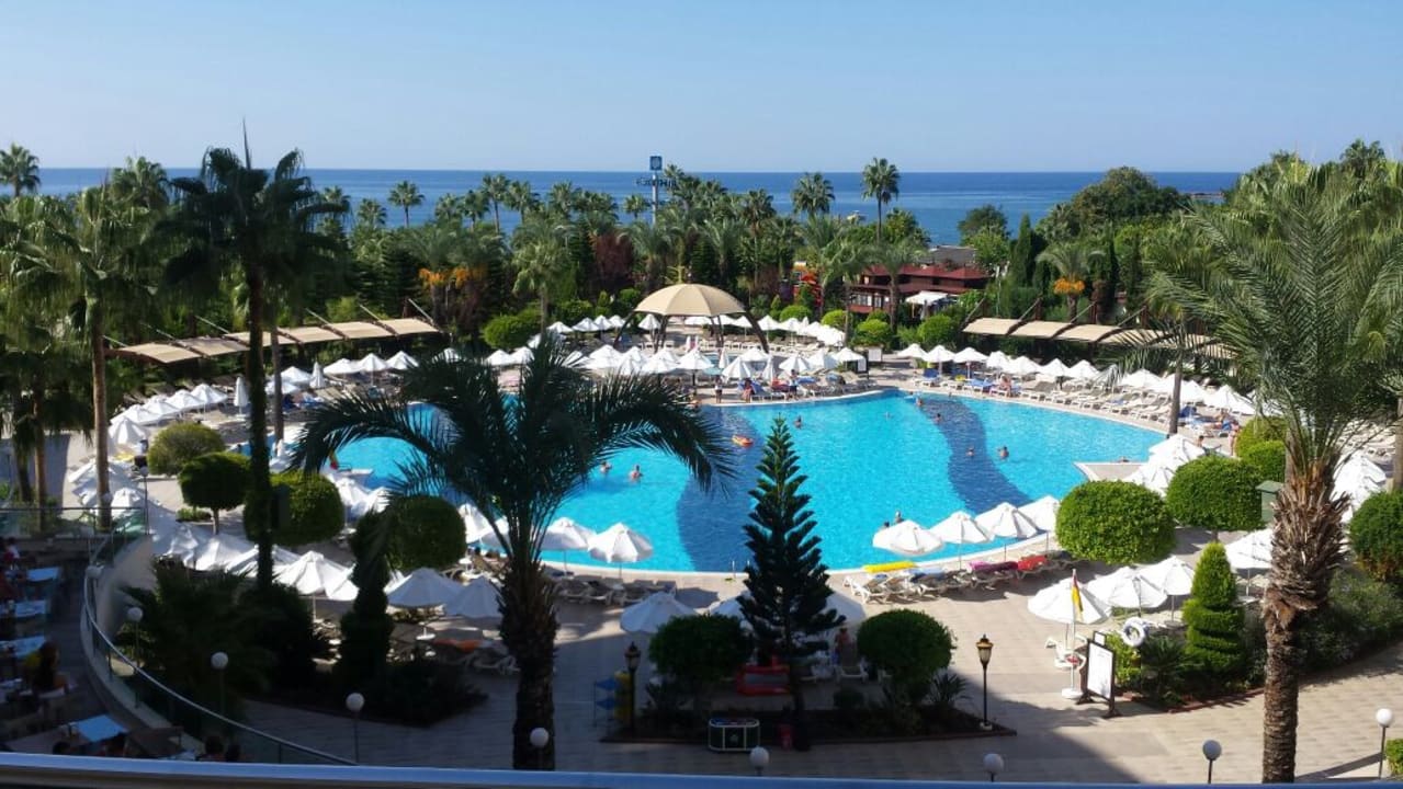 Pool Saphir Resort & Spa