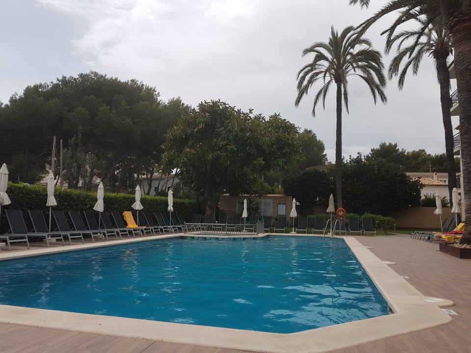 Pool R2 Lago Playa Park