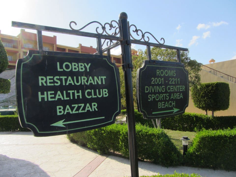 Außenbereich Malikia Resort Abu Dabbab