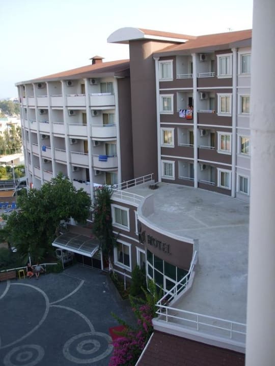 Hotelansicht mit Eingang Side Alegria Hotel & Spa - Adults only +16