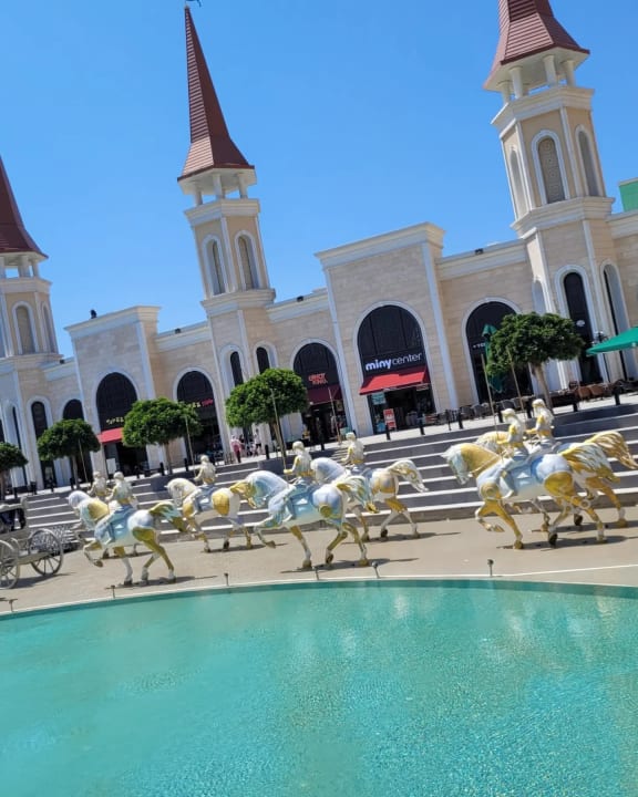 Außenansicht The Land of Legends Kingdom Hotel