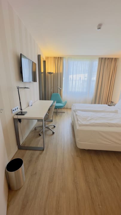 Zimmer NH Berlin Alexanderplatz