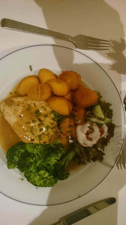 Abendessen TRYP by Wyndham Halle