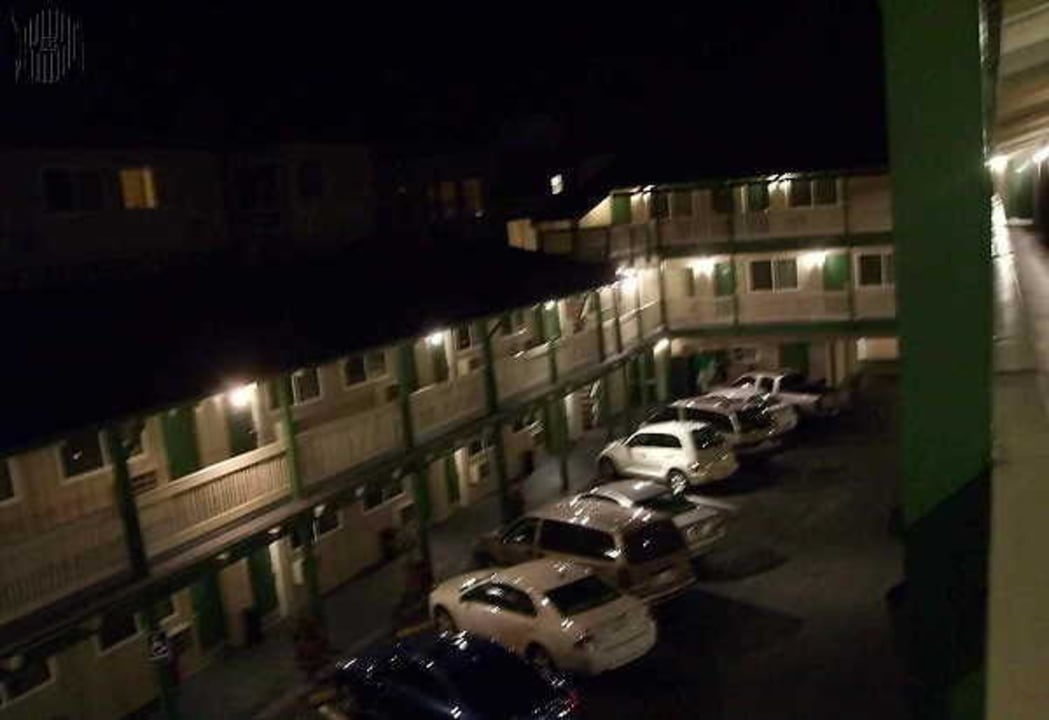 Parkplatz am Motel Hotel Econo Lodge Lombard Street