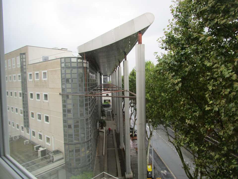 Ausblick ibis Styles Clermont-Ferrand République