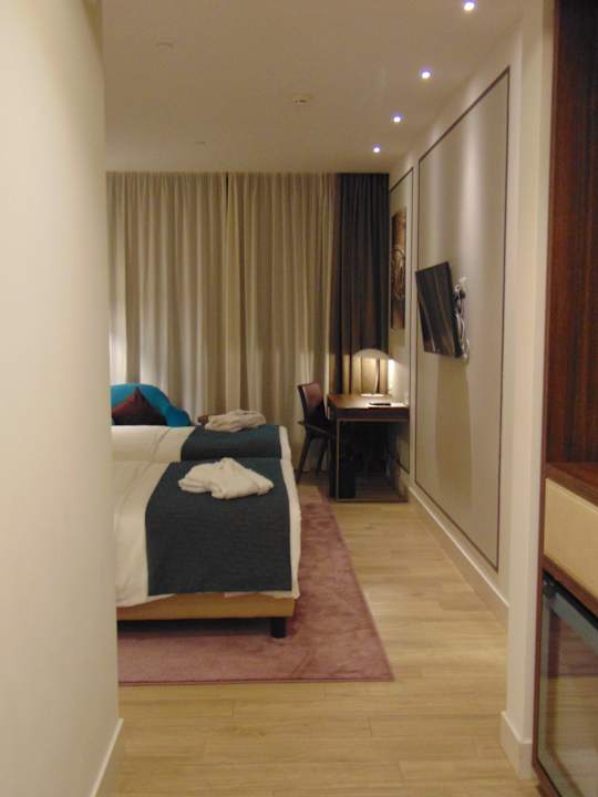 Zimmer Mercure Almaty City Center