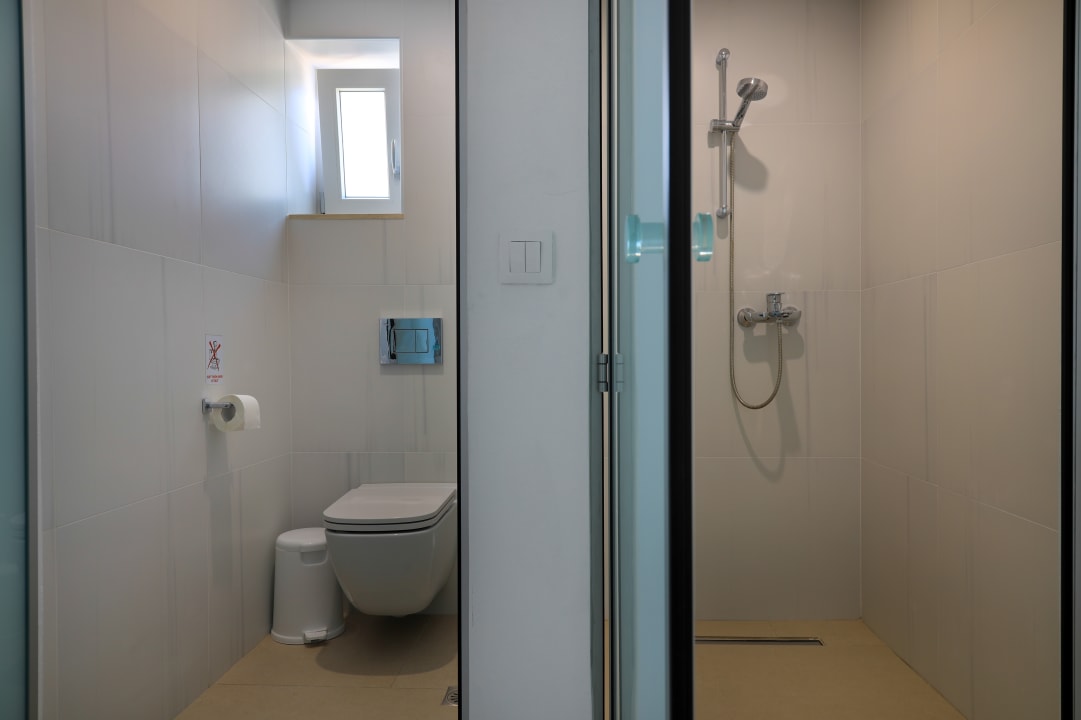 Zimmer Sea Breeze Hotel