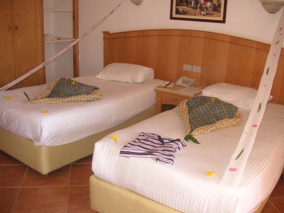 Man lässt sich jeden Tag was neues einfallen Pickalbatros Aqua Vista Resort - Hurghada