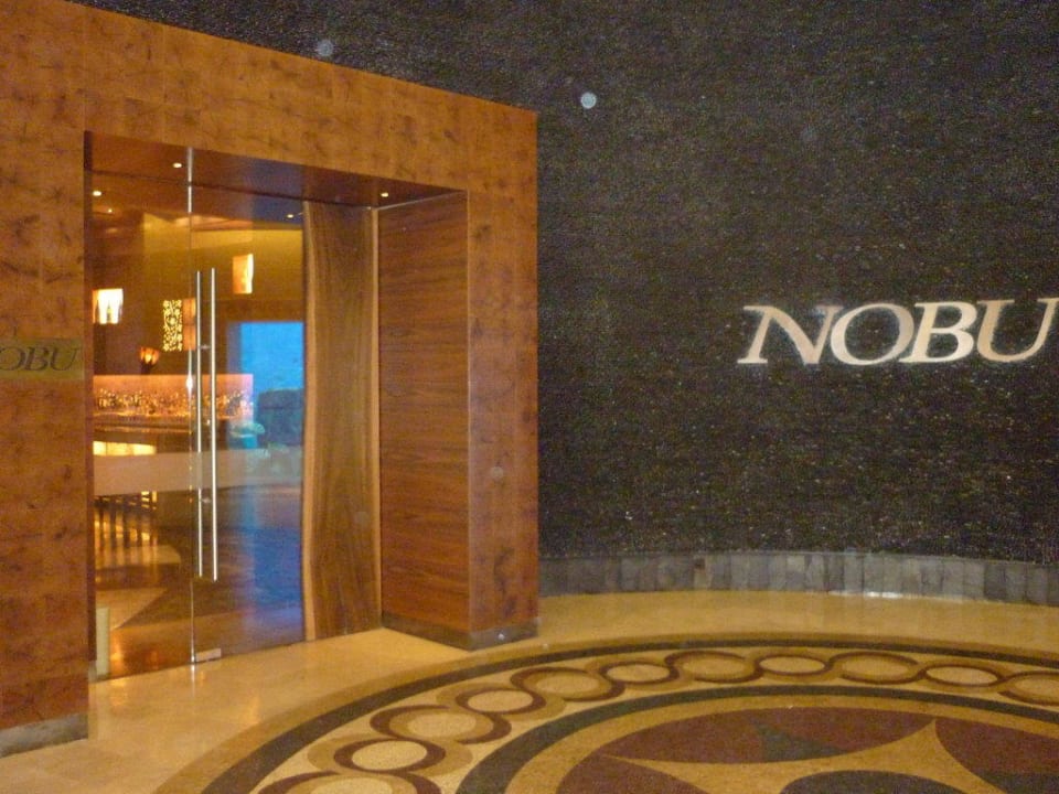 Japanisches Restaurant mit Aquarium Atlantis, The Palm