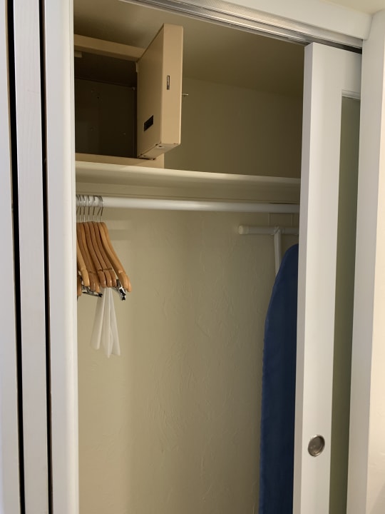 Zimmer Hotel Outrigger Beach Resort