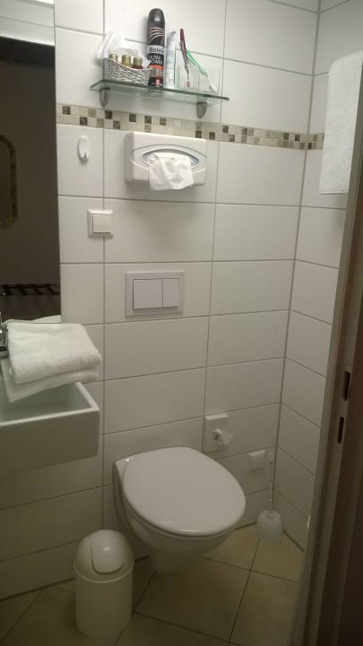 Warwasser Fehlanzeige Flair Hotel Vier Jahreszeiten