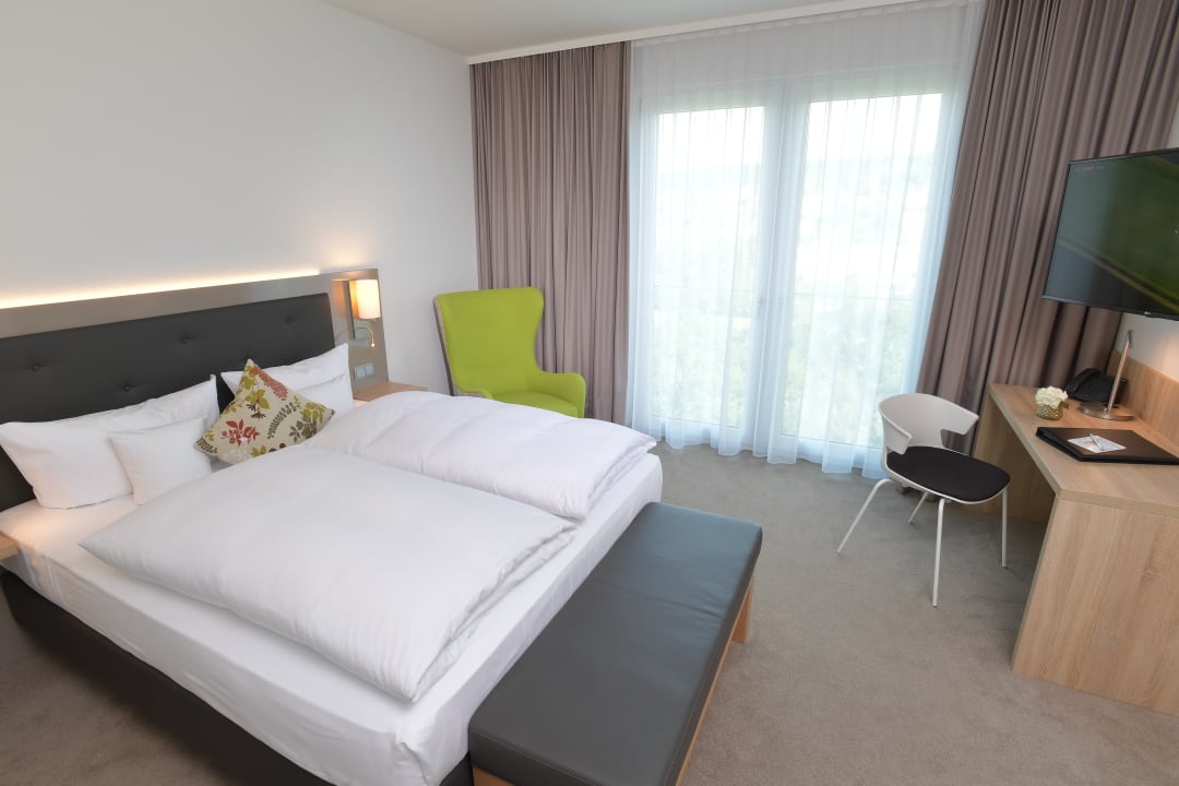 Zimmer Best Western Queens Hotel Pforzheim-Niefern