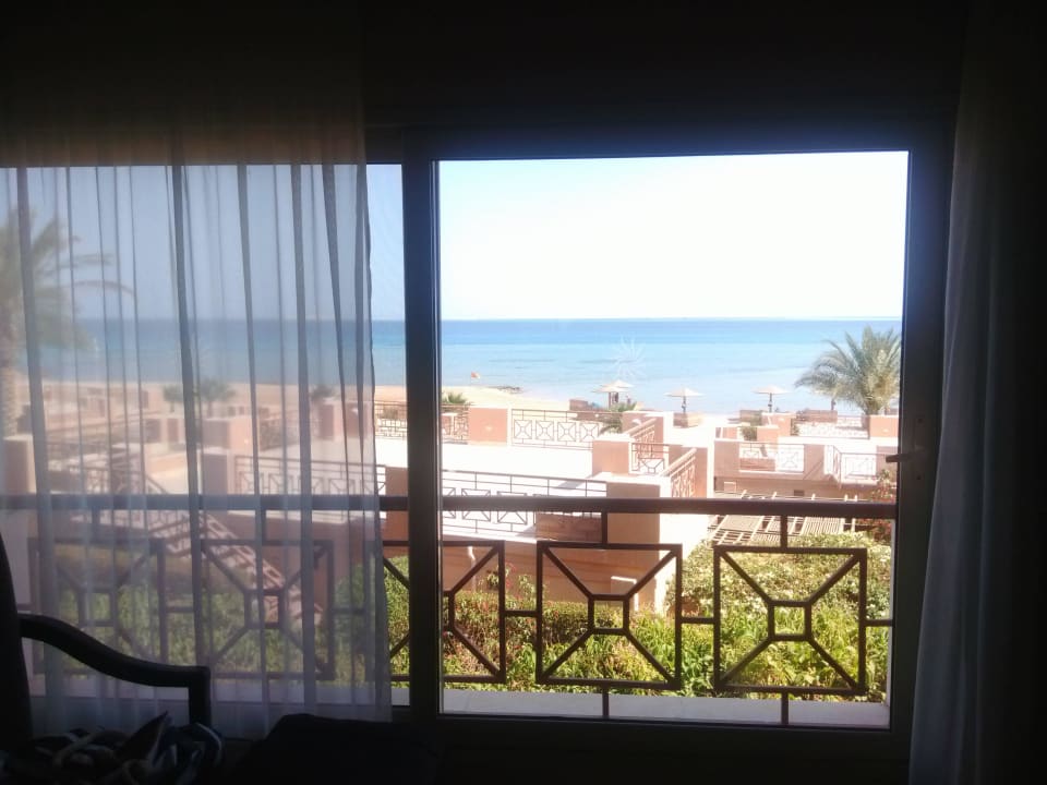 Ausblick vom Bett Shams Prestige Abu Soma-Adults Only