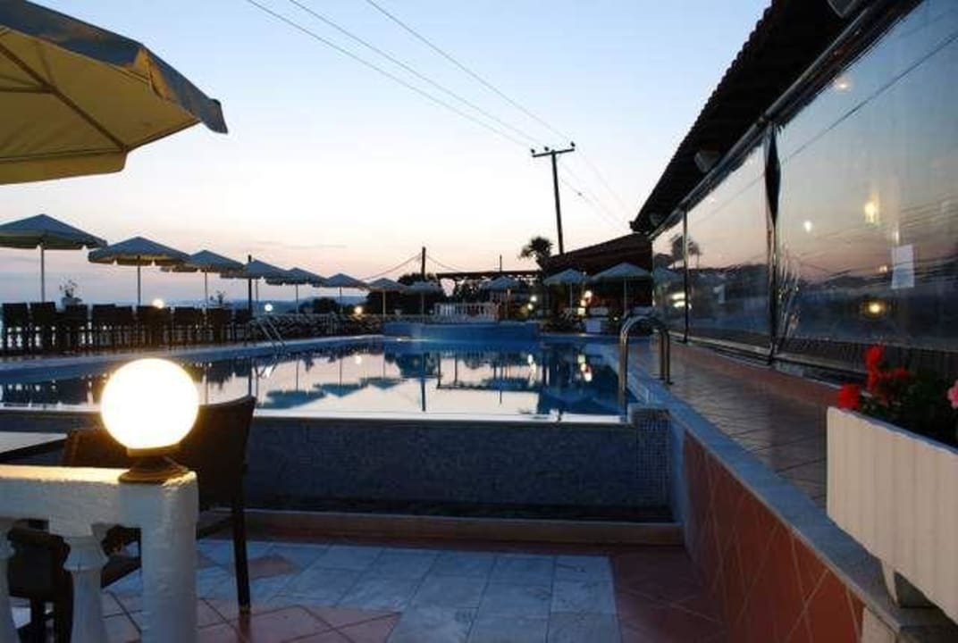 Akti Akti Ouranoupolis