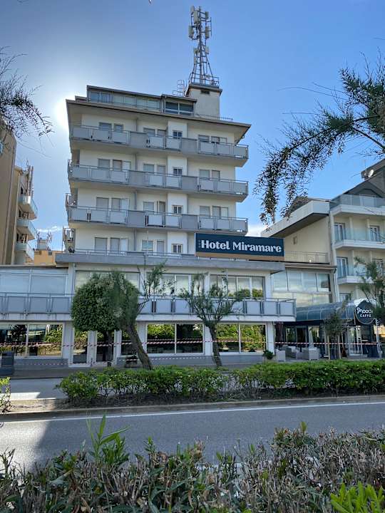 Außenansicht Hotel Miramare