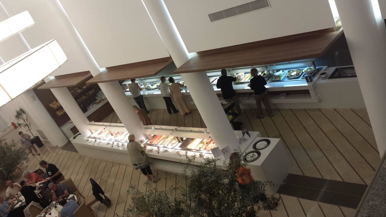 Das neue frisch gestrichene Restaurant  Lindos Royal Resort