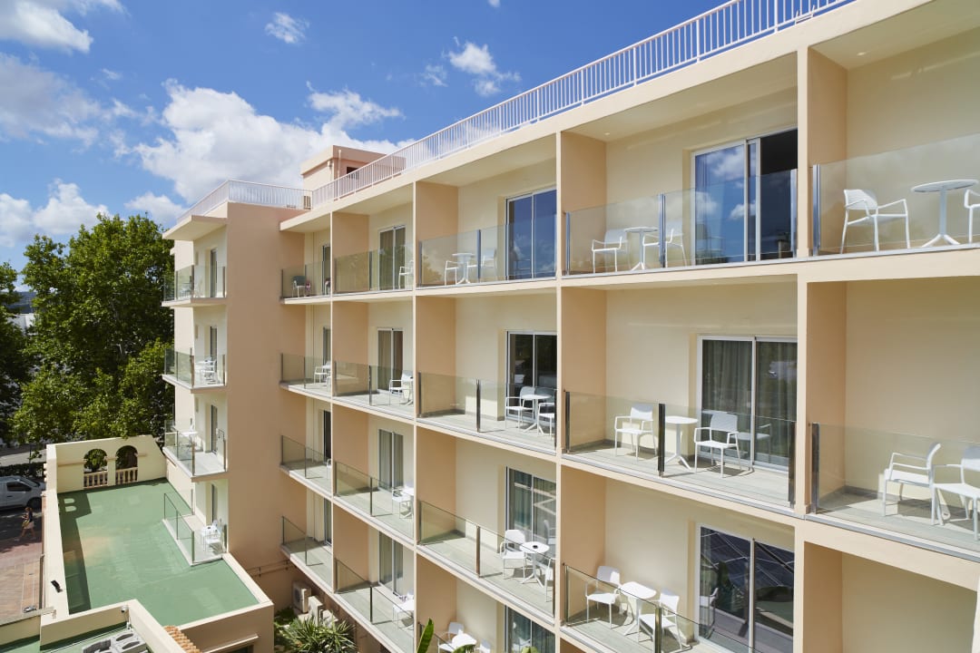 Außenansicht Invisa Hotel Es Pla - Adults only