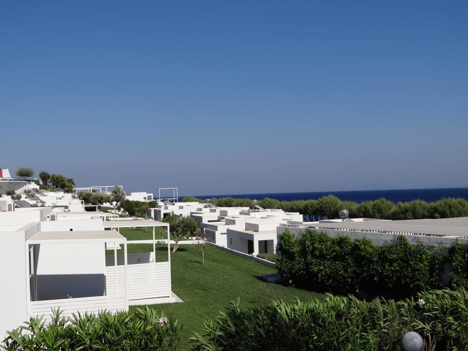 Blick von der Poolbar aus Dimitra Beach Hotel & Suites