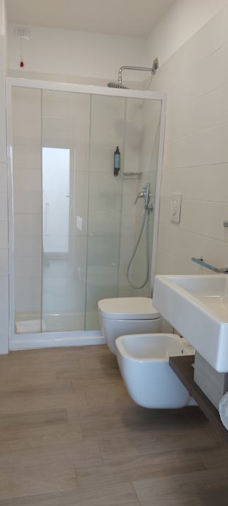 Zimmer Torre Cintola Greenblu Sea Emotions