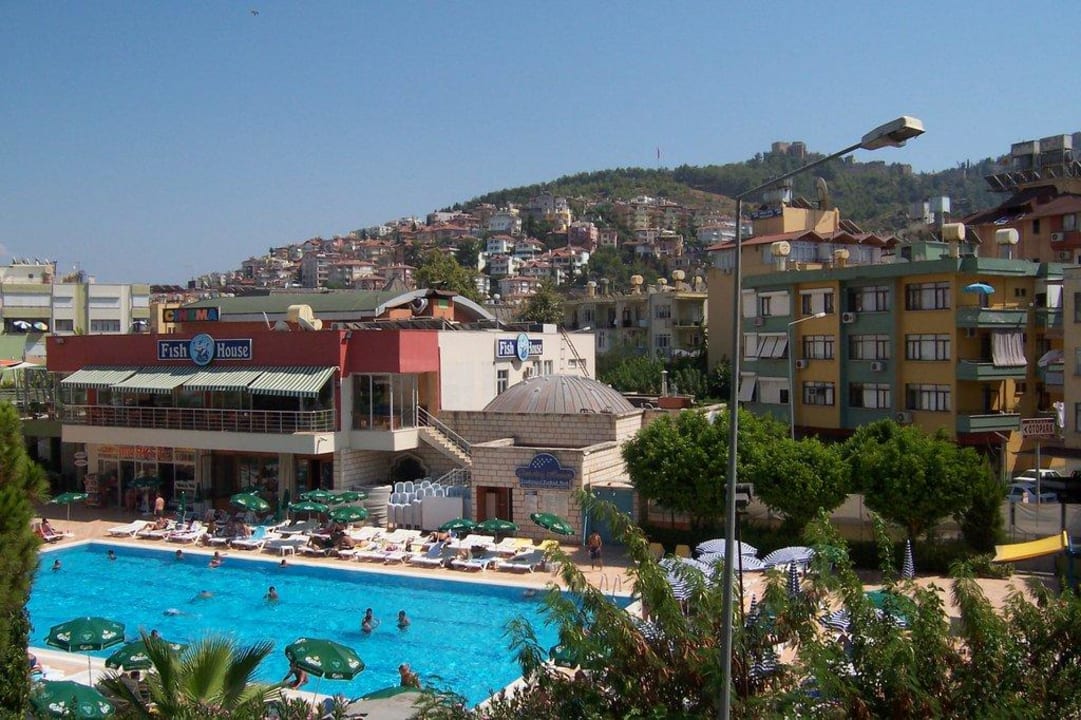 Wasserpark nebenan Hotel Aslan City Kleopatra