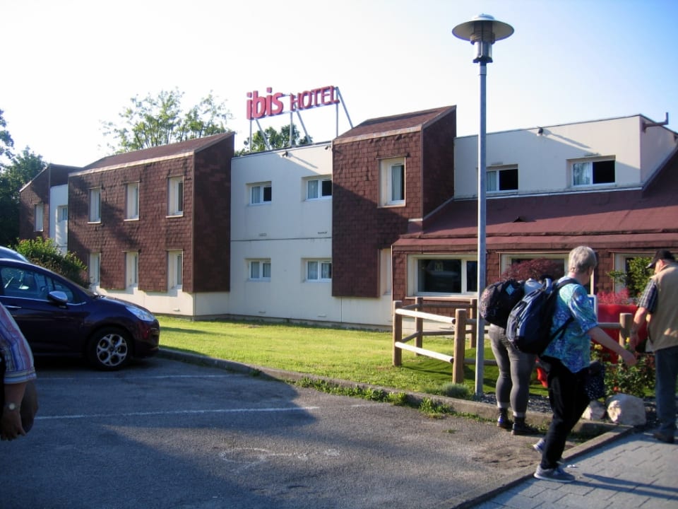 Außenansicht Hotel Ibis Bourg En Bresse