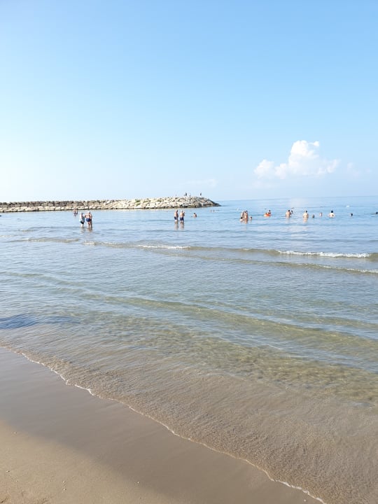 Strand Side Story Resort & Spa