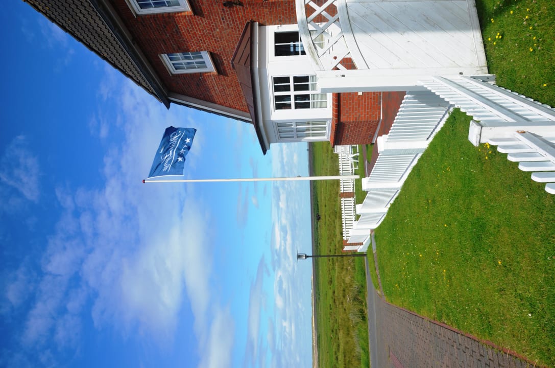 Seitenansicht, Blick nach vorne Hotel Pidder Lyng