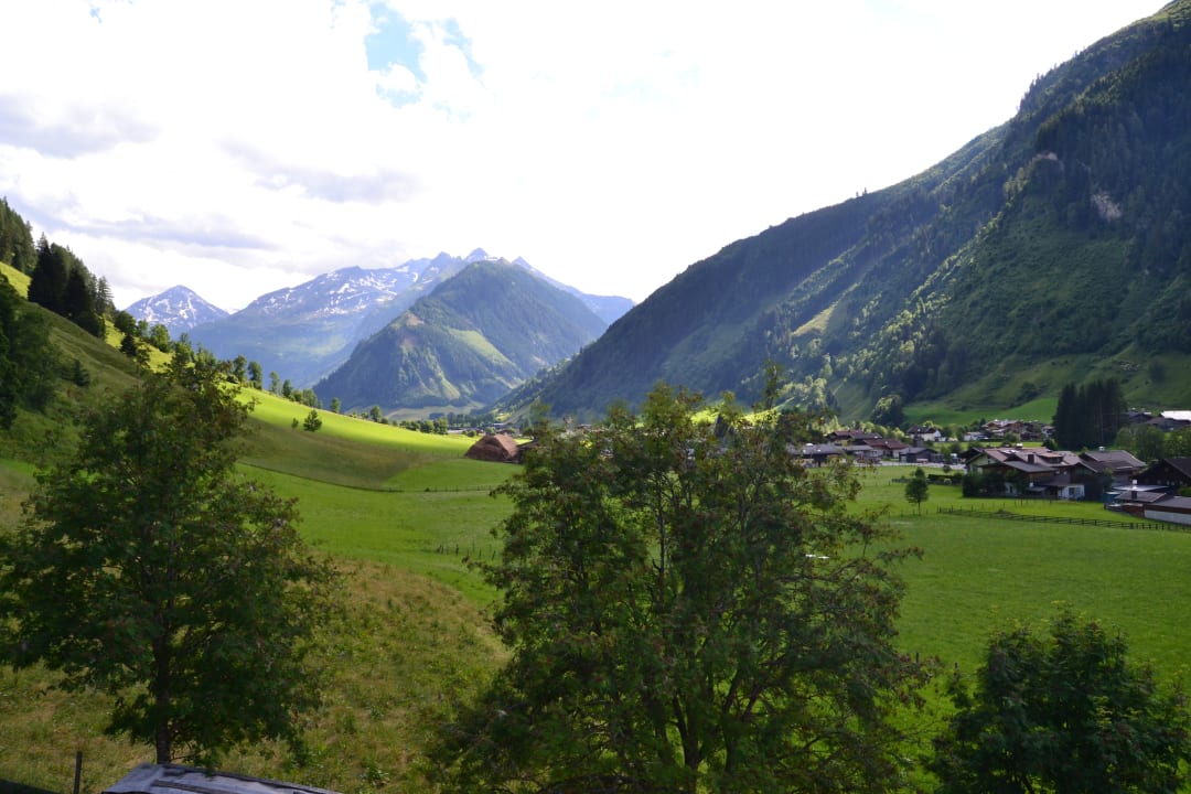Ausblick Schönblick Mountain Resort & Spa - Das Original!