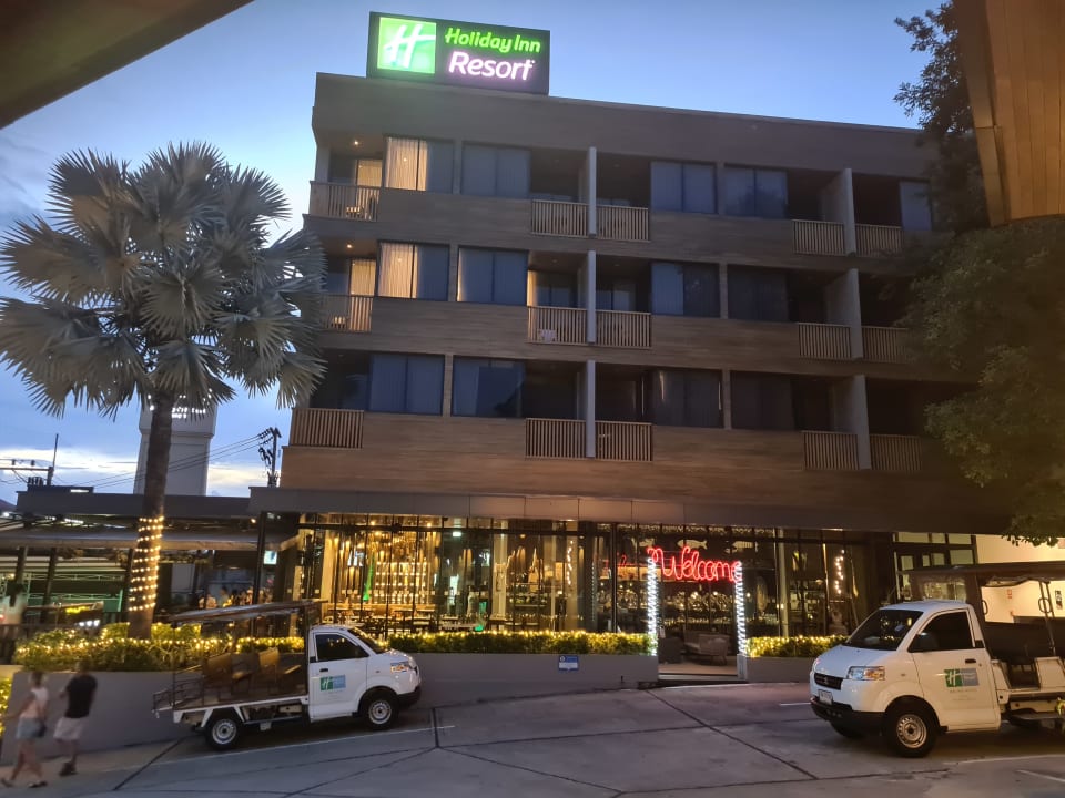 Außenansicht Holiday Inn Resort Krabi Ao Nang Beach by IHG