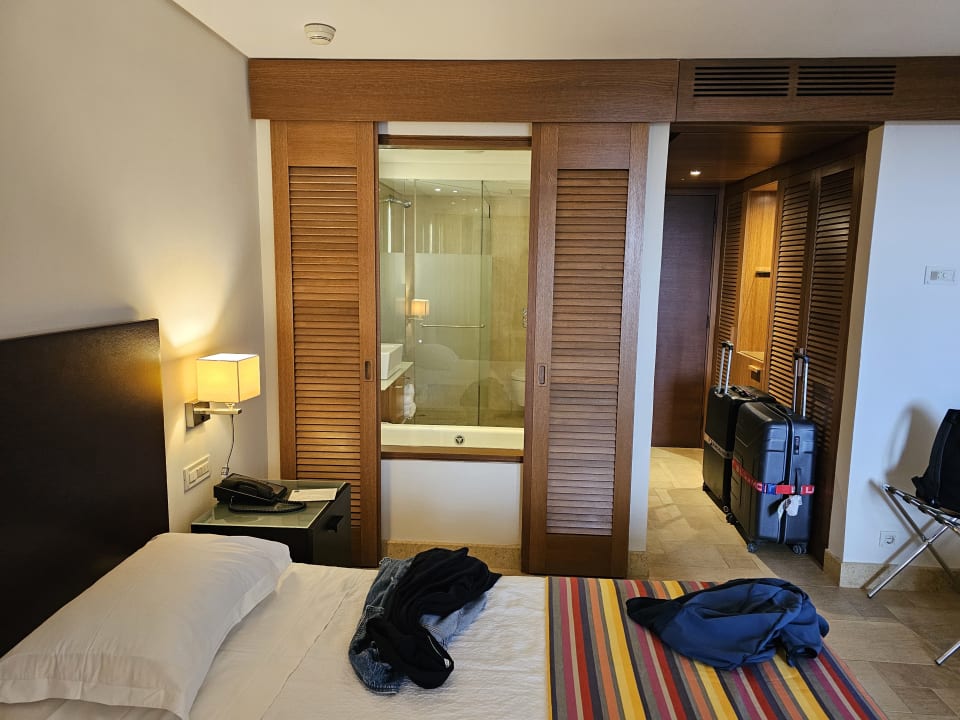 Zimmer Kernos Beach Hotel & Bungalows