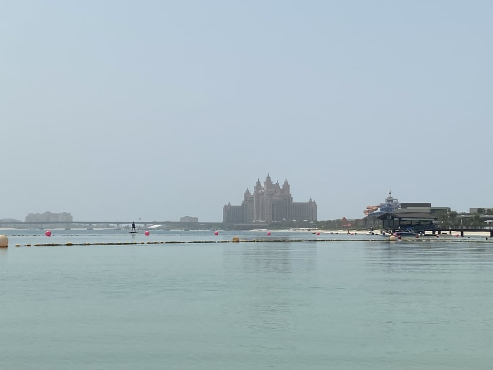 Strand Sofitel Dubai The Palm Resort & Spa
