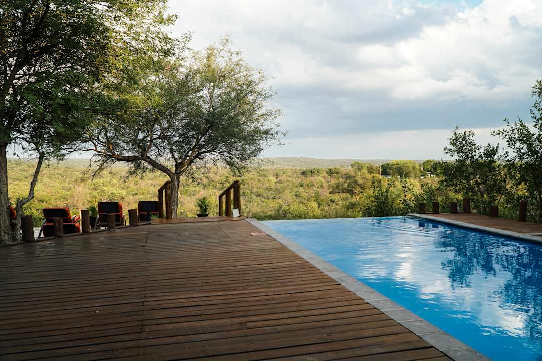 Pool Casart Game Lodge