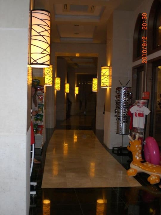 Ladenzeile Paloma Pasha