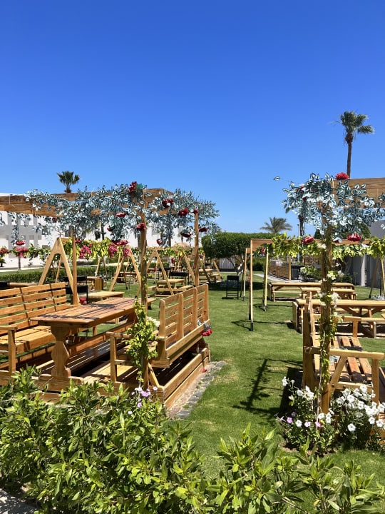 Gastro SUNRISE Crystal Bay Resort