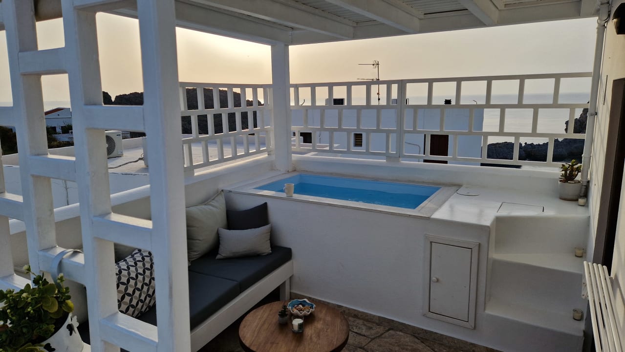 Außenansicht Lindian Polis