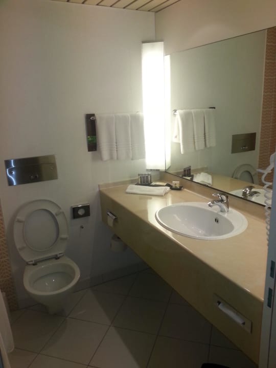 Bad + WC The Q Quadro City Hotel