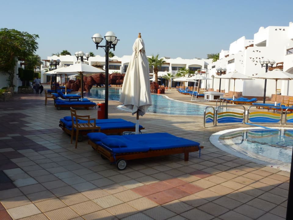 Einer der Pools JAZ Fayrouz