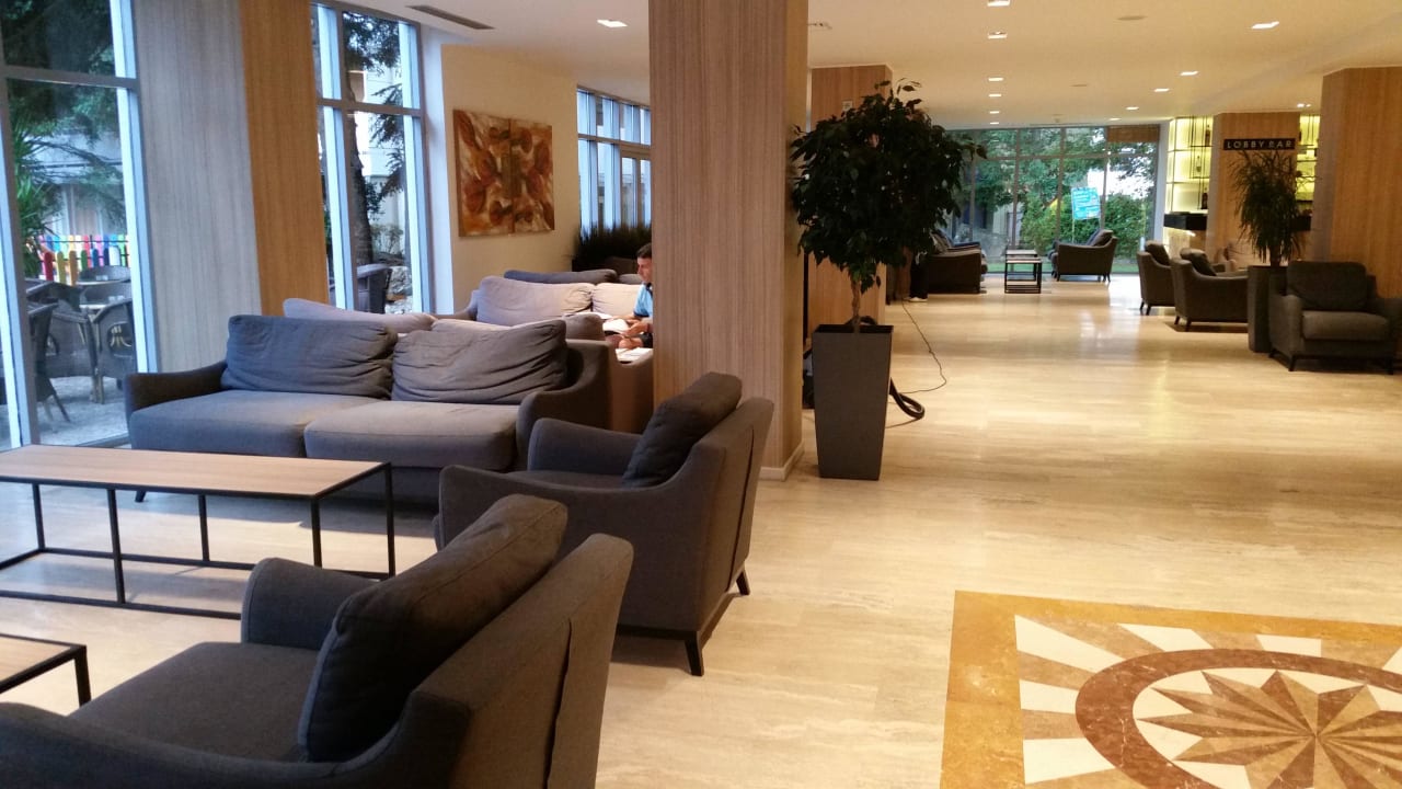 Lobby HVD Viva Club Hotel