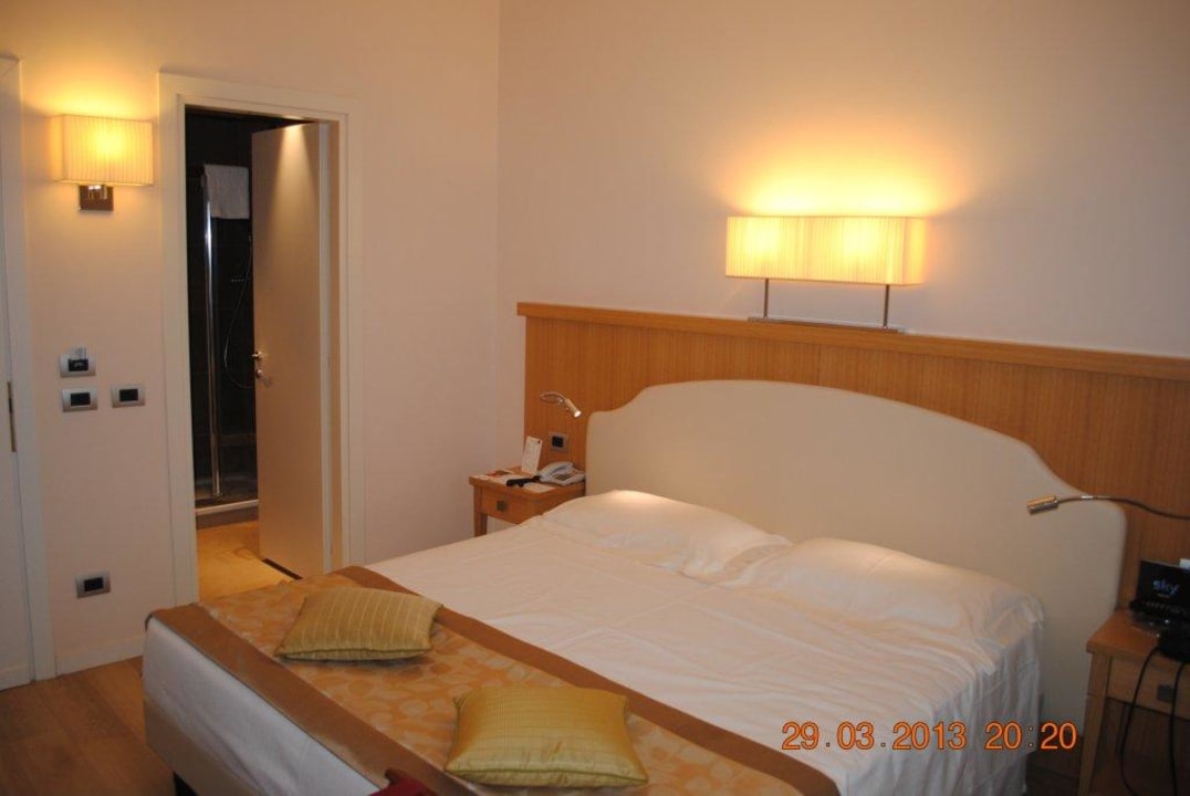 Mit einem tollen Bad Hotel Sirmione e Promessi Sposi