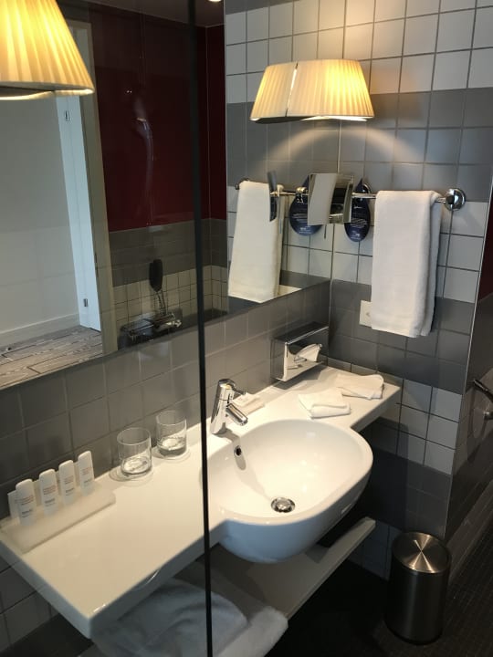 Zimmer Radisson Blu Hotel Zürich Airport